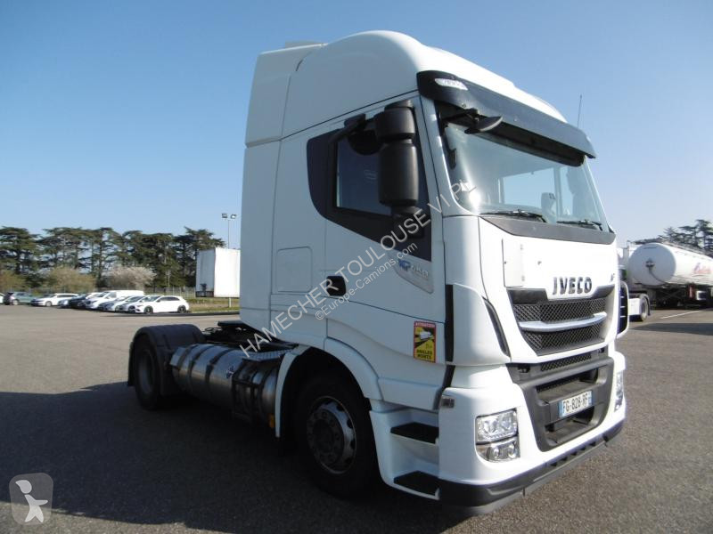 Traktor Iveco NP 460