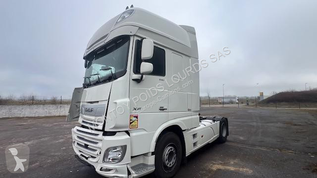 Tracteur DAF 530