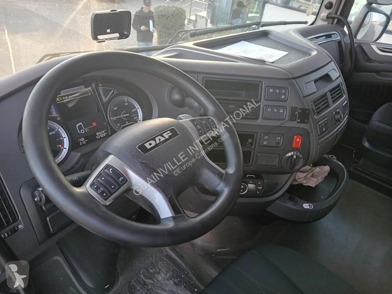 Cap tractor DAF 480