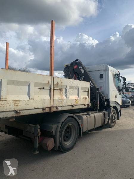 Cabeza tractora Iveco