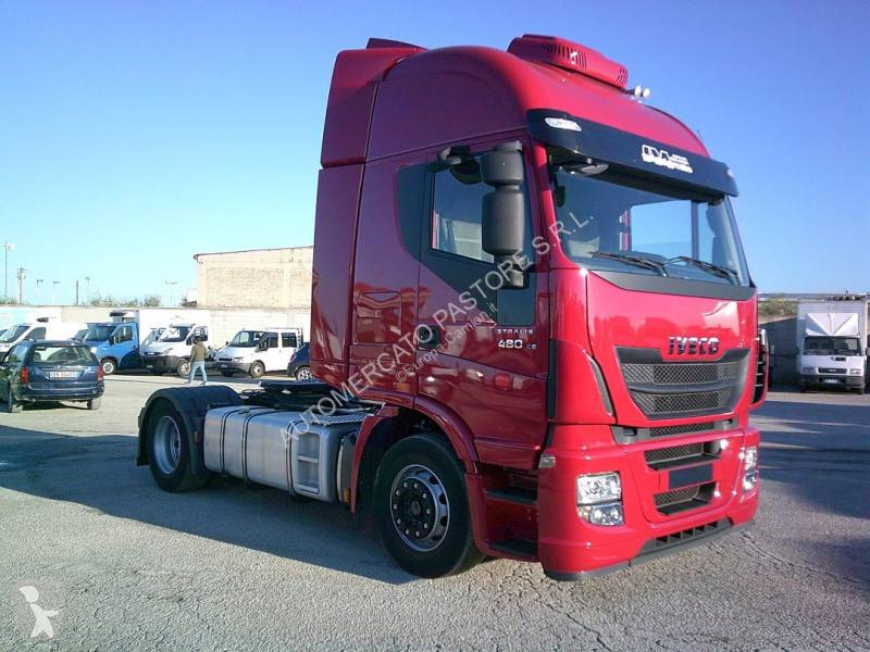 Traktor Iveco