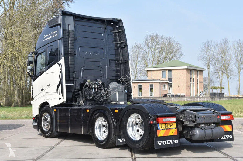 Tractor Volvo 16750 Globetrotter XL 6x2 -...