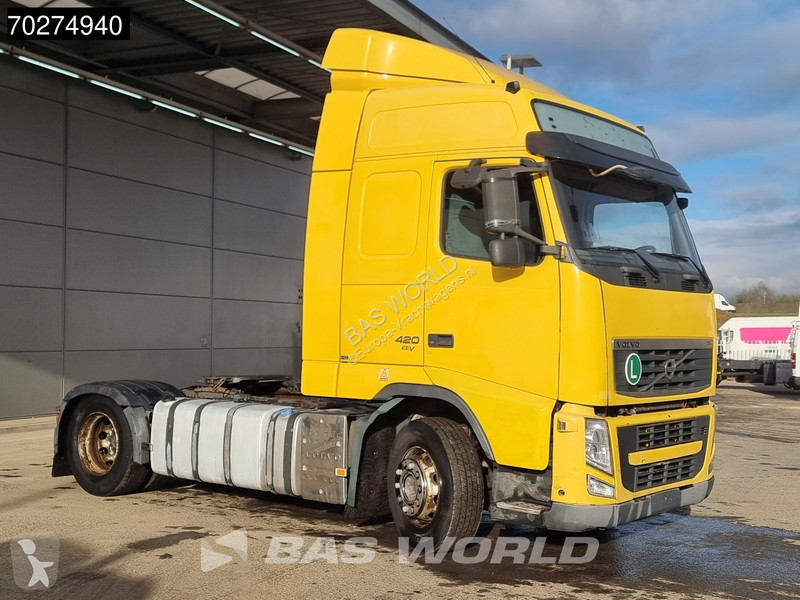 Tracteur Volvo 420 898 4X2 2xTanks Xenon Euro 5