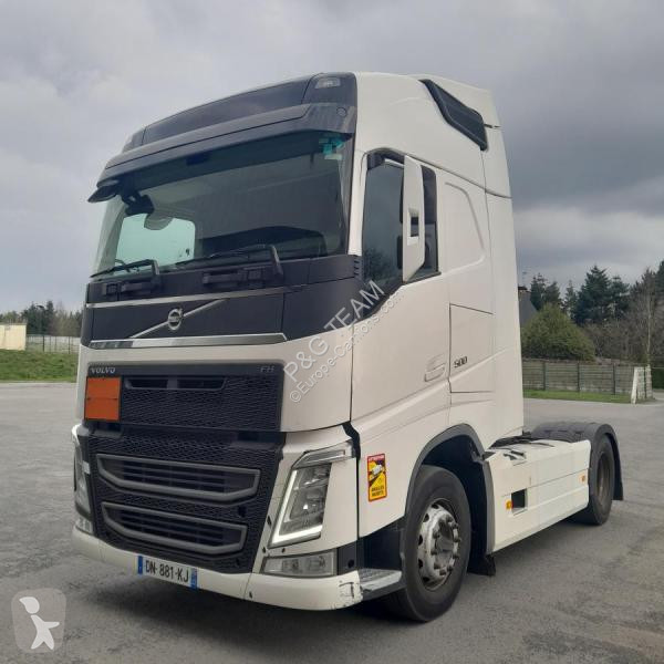 Traktor Volvo 500