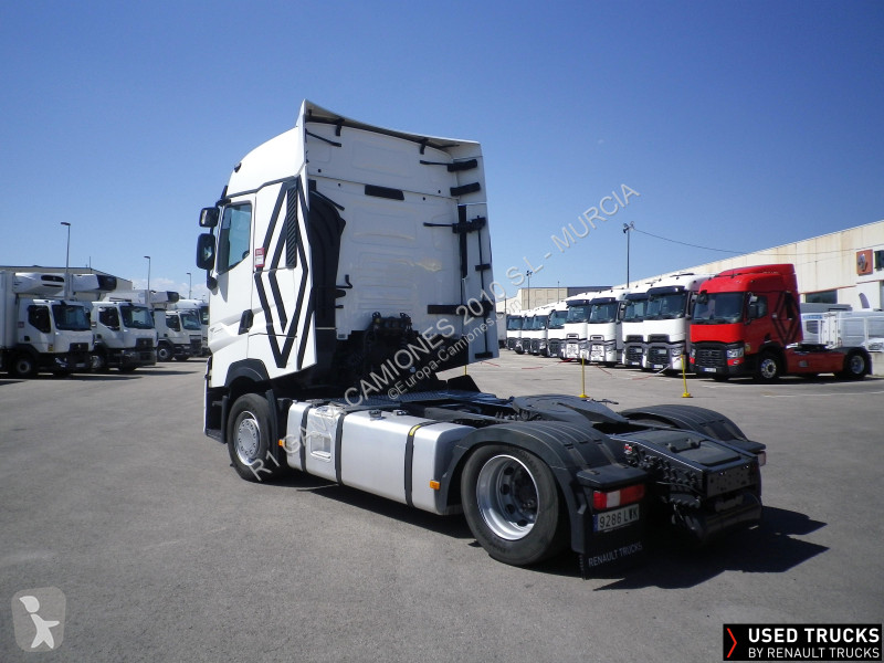 Traktor Renault