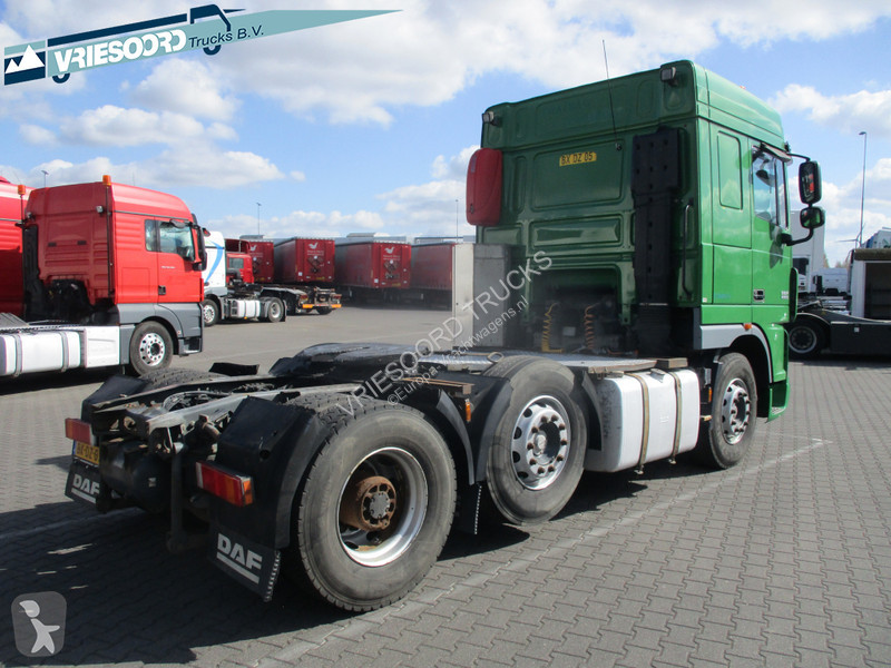 Tracteur DAF 460