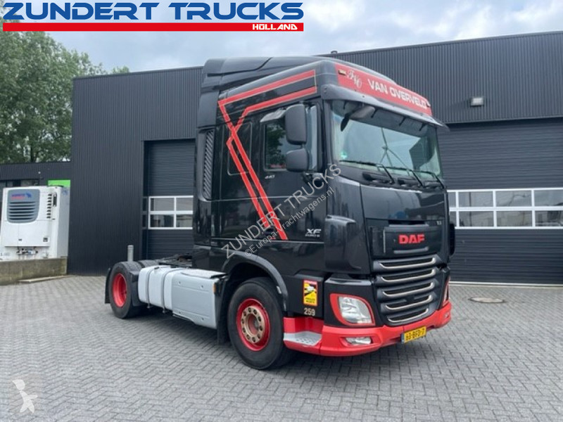 Tracteur DAF 440 SPACECAB