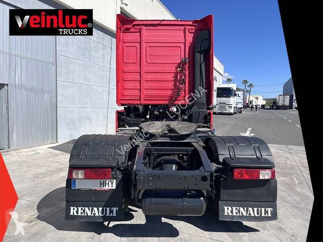 Tractor Renault