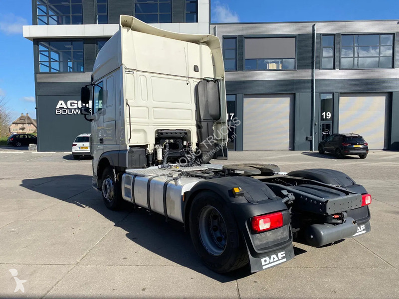 Tracteur DAF 106460 SSC / Retarder / 2x Tank