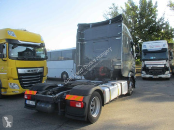 Traktor DAF XG 480 FT LOW DECK 4X2