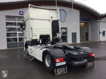 Cabeza tractora DAF