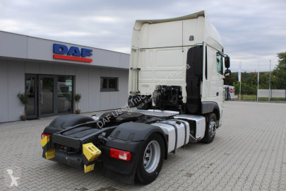 Cabeza tractora DAF
