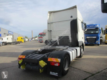 Traktor DAF