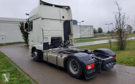 Cabeza tractora DAF