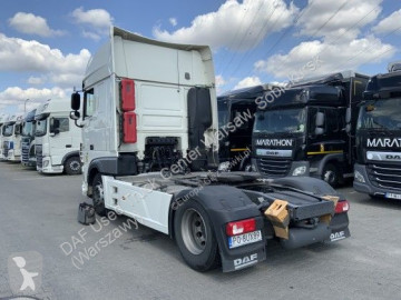 Cabeza tractora DAF