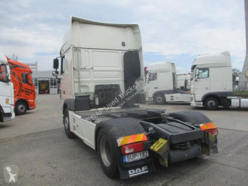 Cabeza tractora DAF