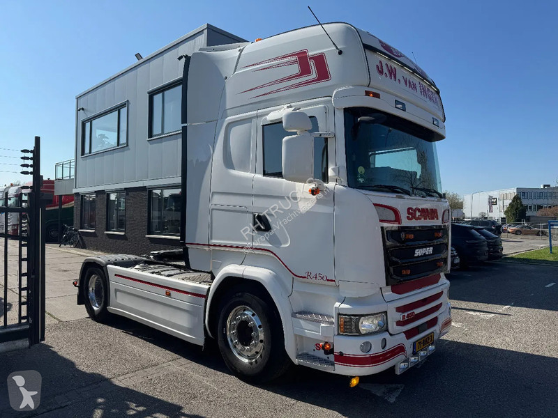 Trekker Scania 4X2 EURO 6 RETARDER SKIRTS TÜV...
