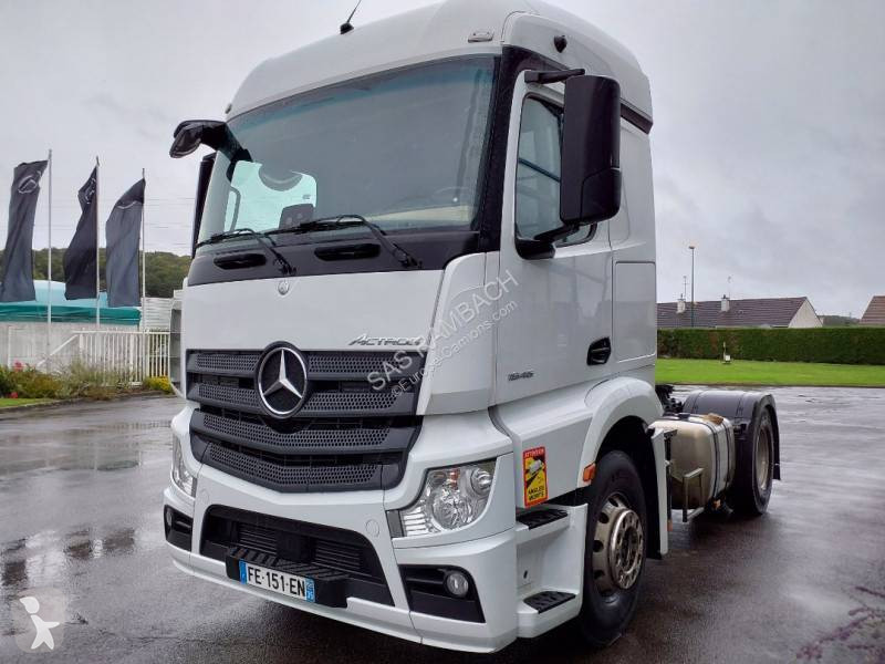 Tractor Mercedes