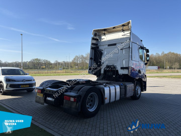Tracteur Renault