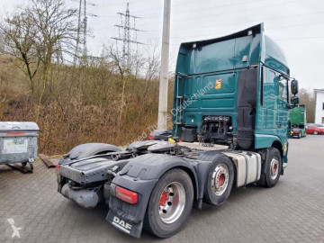 Cabeza tractora DAF