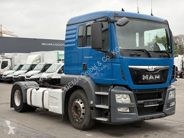 Traktor MAN...