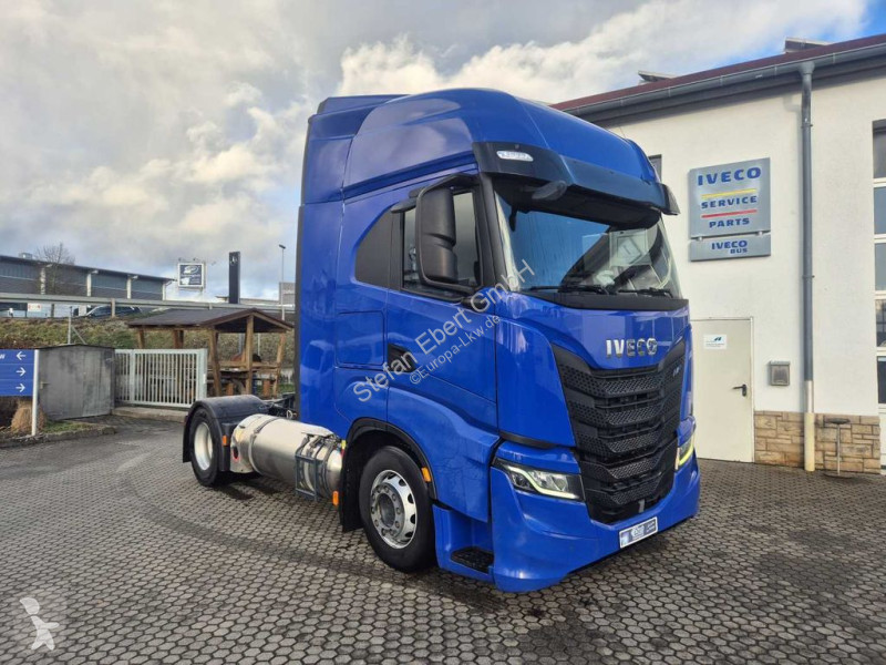 Tractor Iveco S-Way 460 NP LNG ACC Intarder Navi