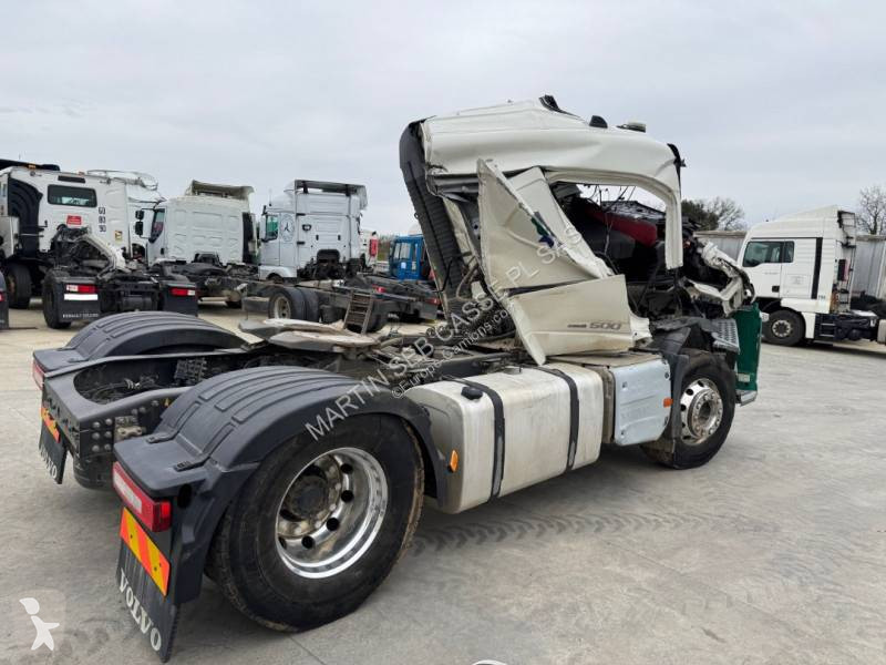 جرار Volvo