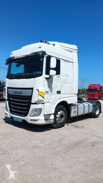 Traktor DAF