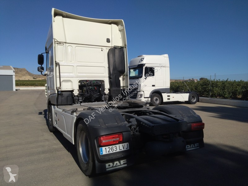 Trekker DAF 480 FT 4X2