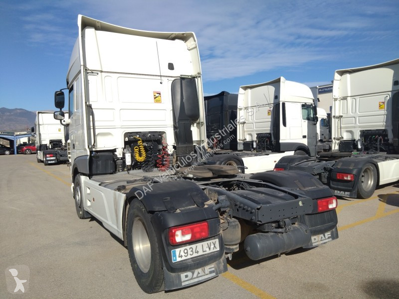 Trekker DAF 480 FT 4X2