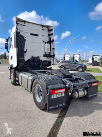 Cabeza tractora Renault