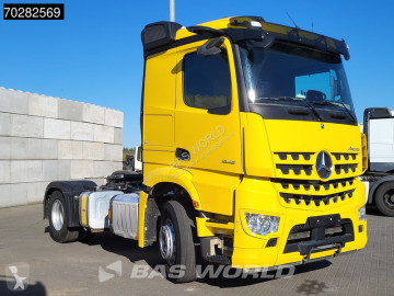 Traktor Mercedes