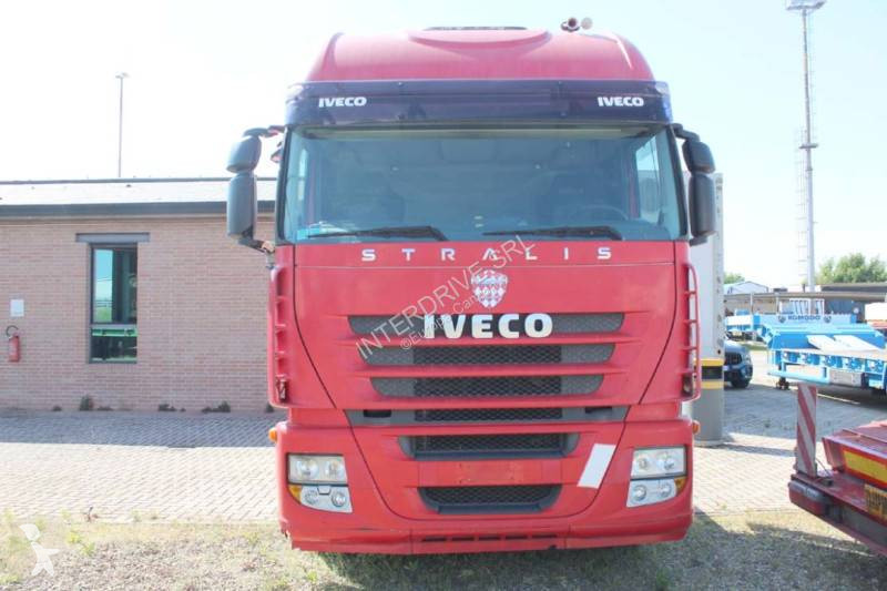 Traktor Iveco