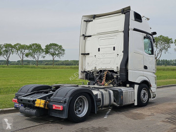 Traktor Mercedes