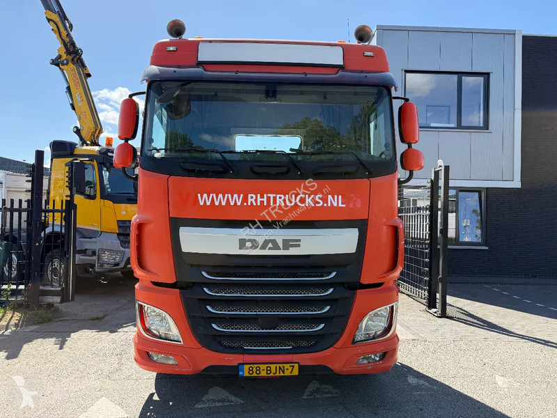 Trekker DAF 6X2 EURO 6 - ONLY 596.110 KM