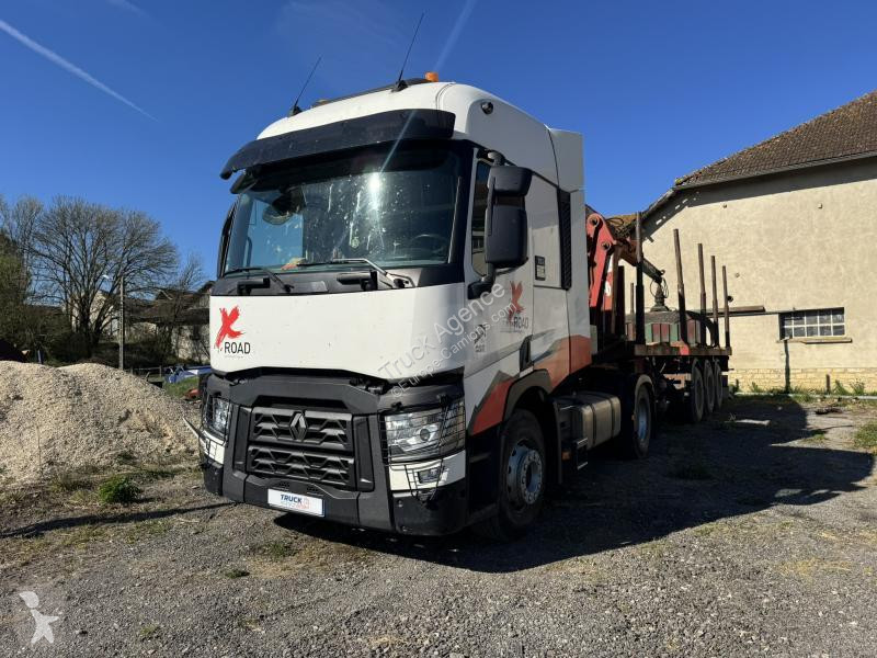 Traktor Renault T-Series T-Series