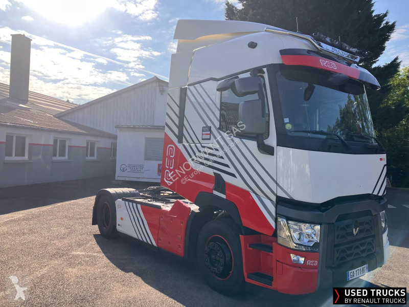 Traktor Renault