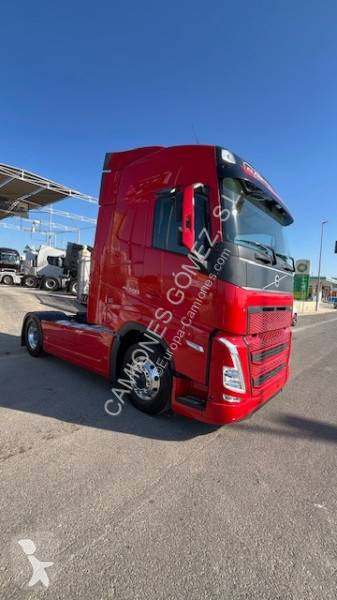 Cabeza tractora Volvo