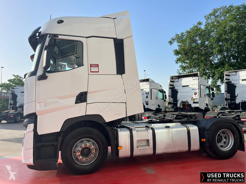 Traktor Renault