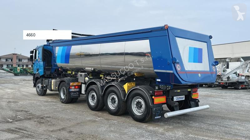 Traktor Renault T3SP38
