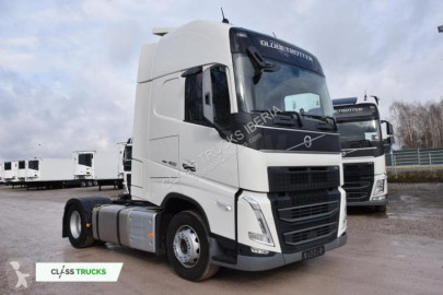 Traktor Volvo