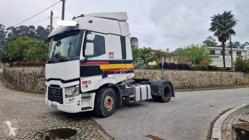 Tractor Renault