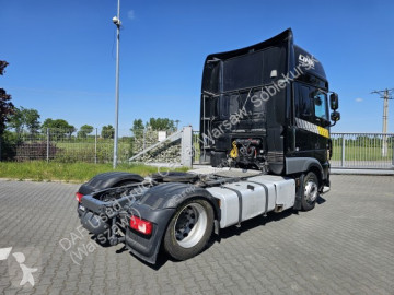 Cabeza tractora DAF