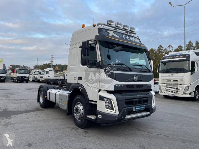 Traktor Volvo 460