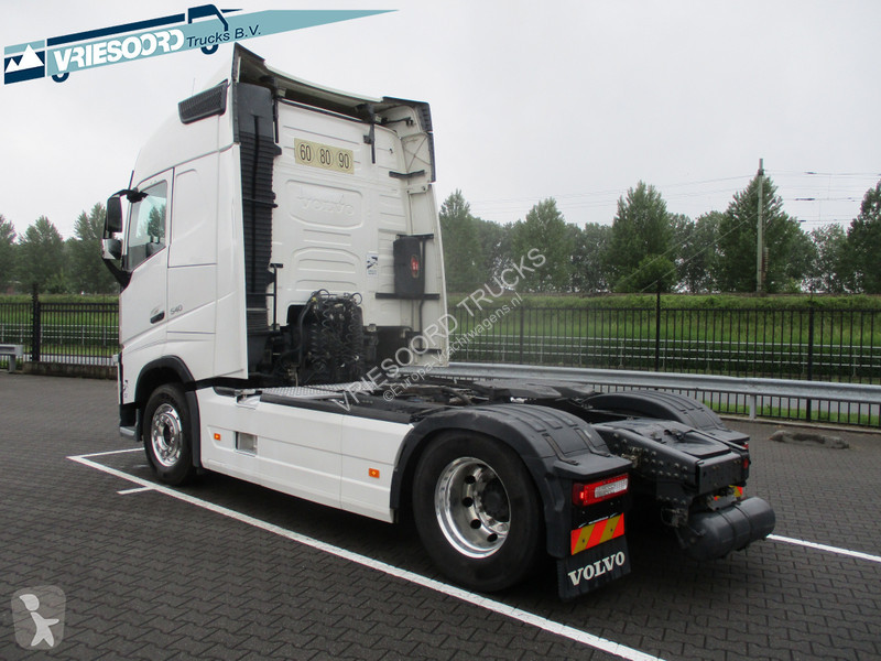 Tahač Volvo VTA3T