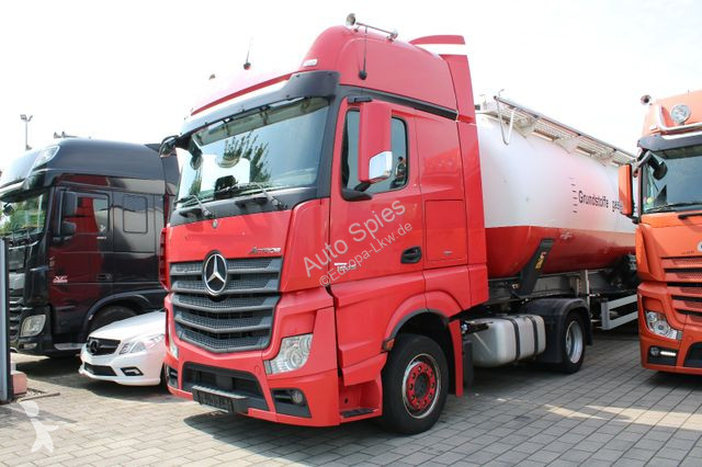 Traktor Mercedes 1845 Retarder StyleLine TOP!
