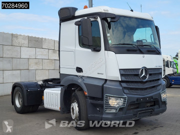 Traktor Mercedes