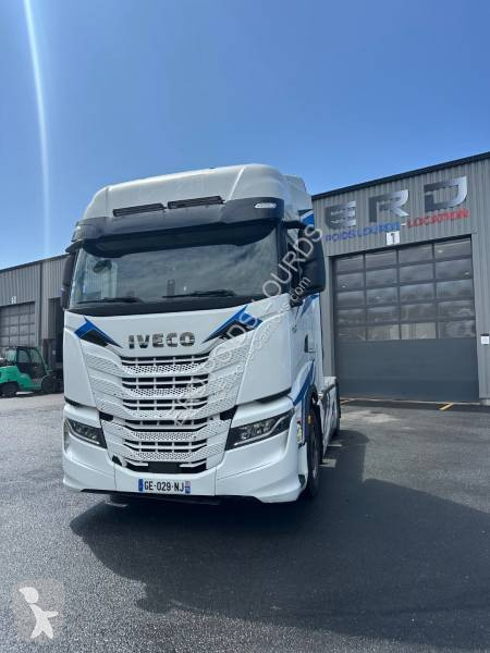 Tracteur Iveco