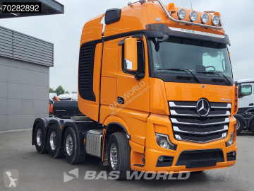 Traktor Mercedes