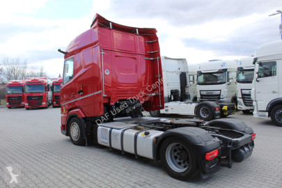 Cabeza tractora DAF